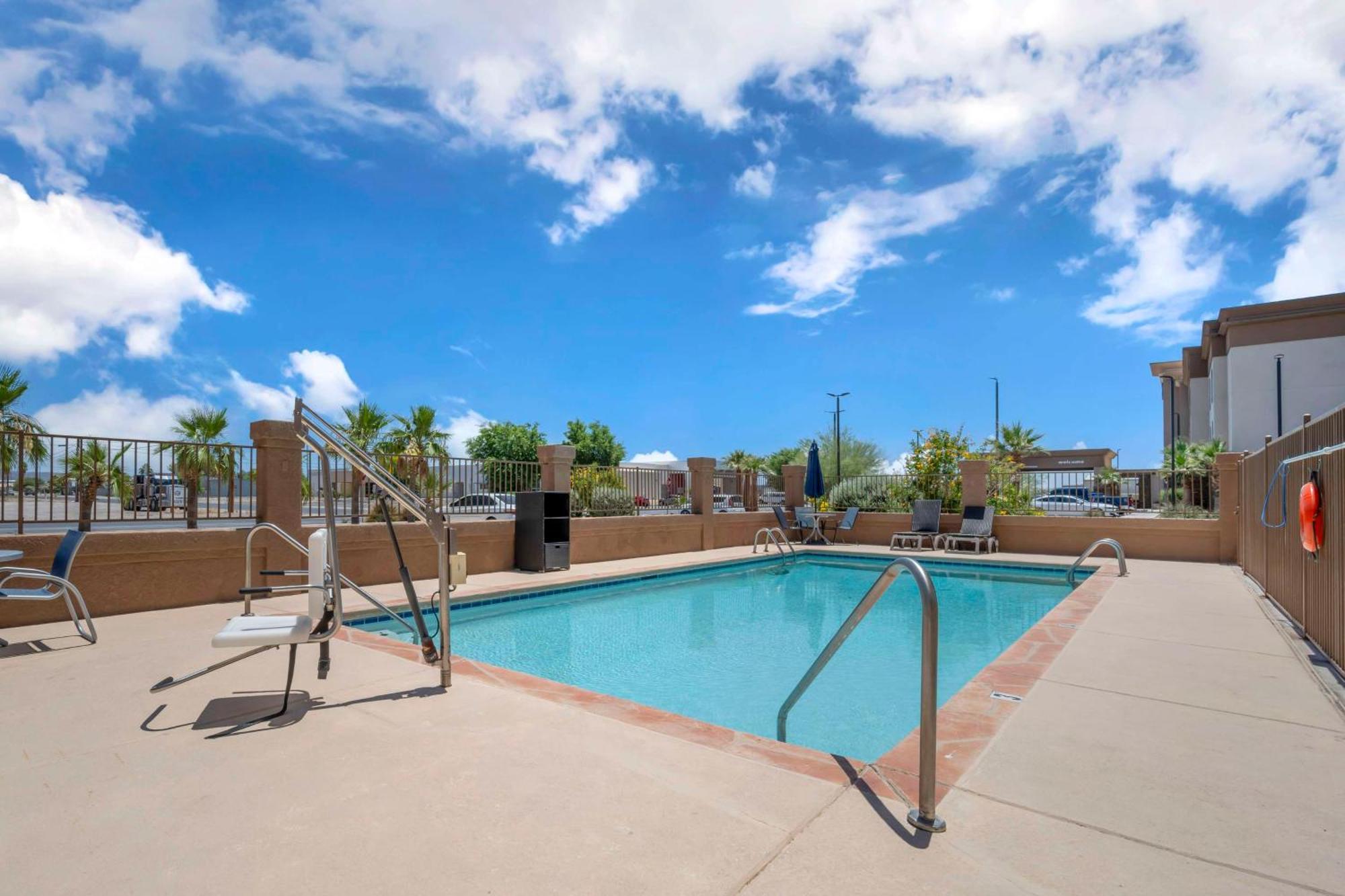 Best Western Parker Inn Exterior foto